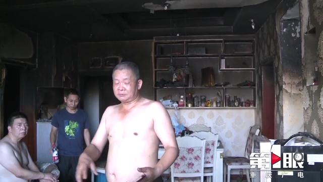 DƬ